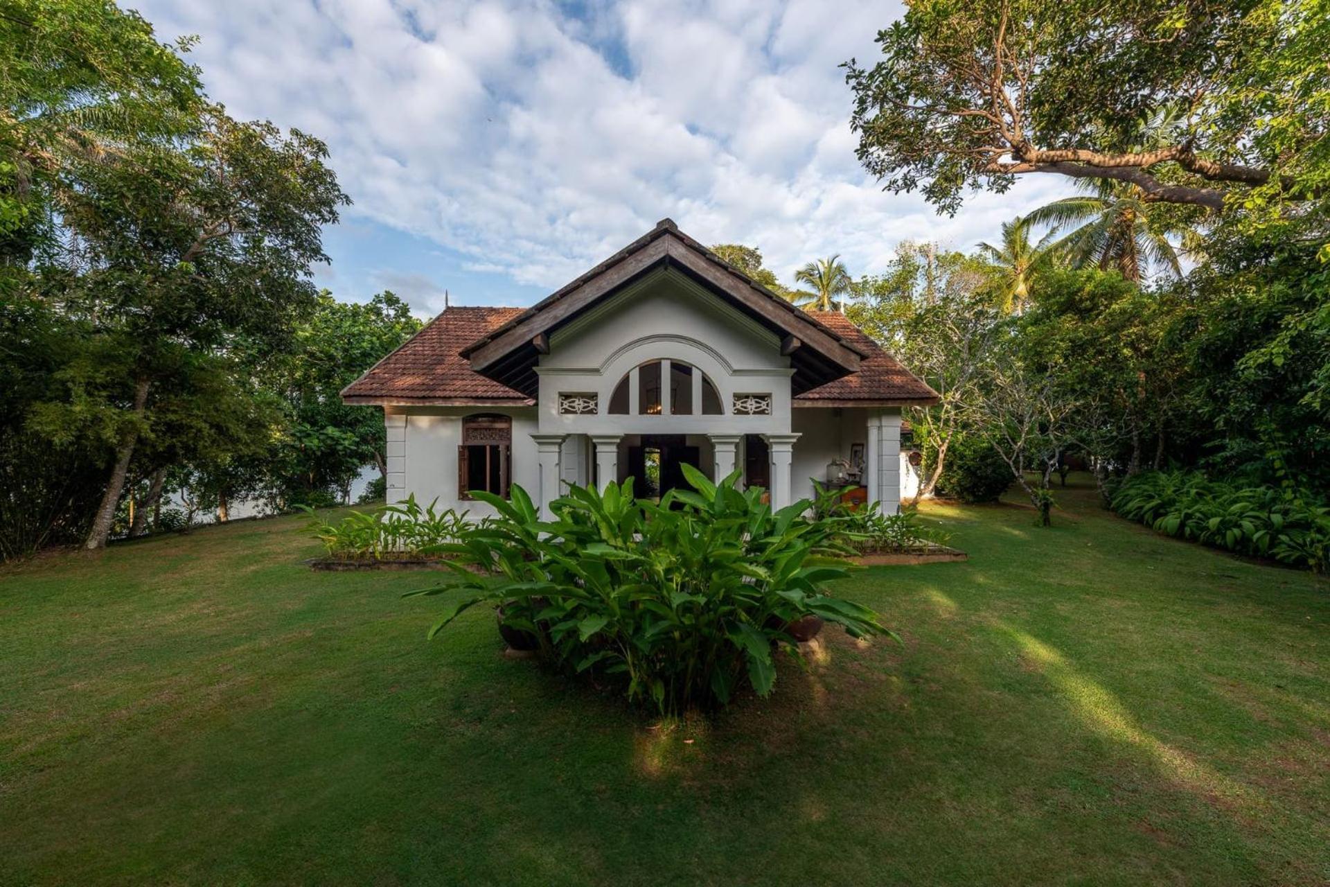 Mo River House Luxury Villa Hikkaduwa Eksteriør bilde